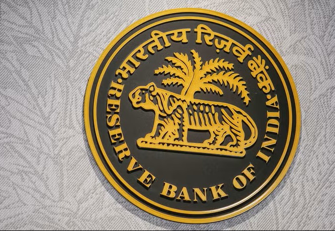 RBI MPC Policy: Reforms to Attract $40 Billion Foreign Capital and Pull Rupee Towards 92–93 Levels, Says SBI Ecowrap Report