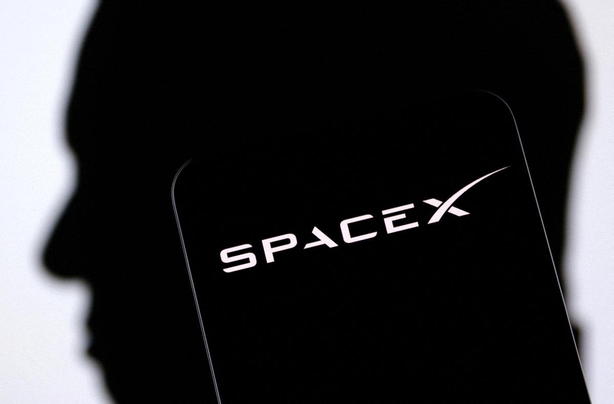 SpaceX Could Launch the Biggest IPO Ever in 2026; Plans Record-Breaking Public Listing