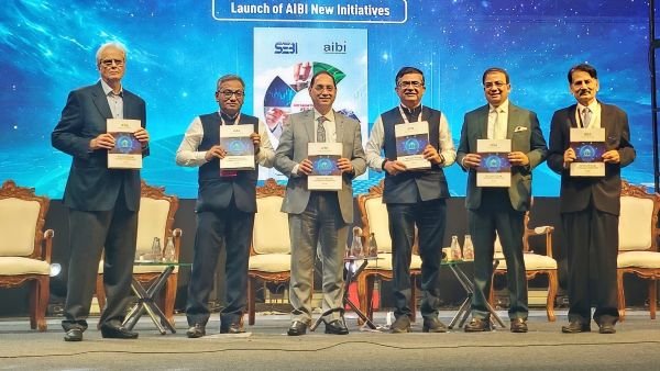 SEBI Chairman Shri Tuhin Kanta Pandey Unveils Handbook for Issuers along with a Merchant Banker Compliance Referencer at 14th Annual Convention of AIBI
