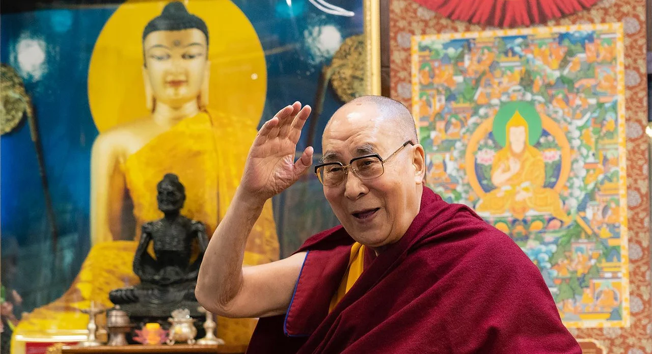 Dalai Lama Wins First Grammy at Age 90