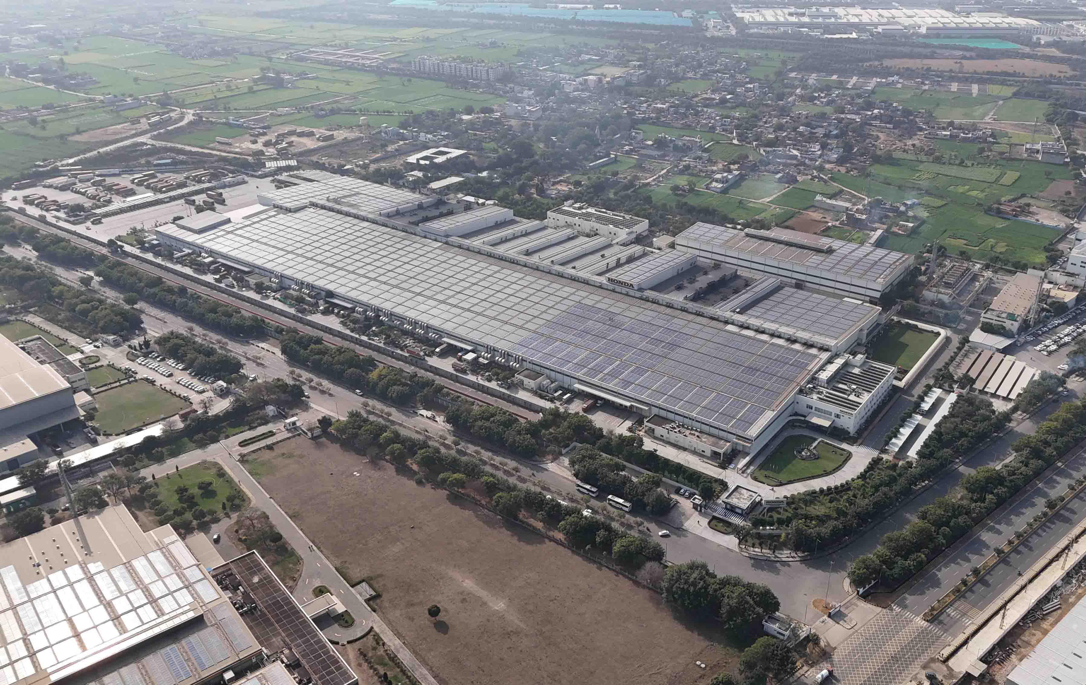 Honda Expands Two-Wheeler Production Capacity in India with New Line at Tapukara Plant