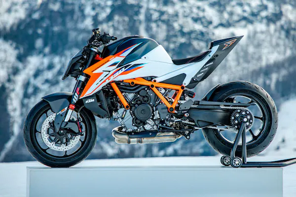 2026 KTM 1390 Super Duke RR Unveiled