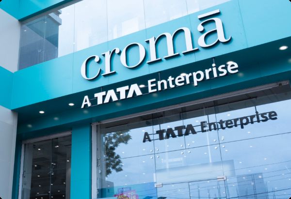 Dyson Airwrap, Marshall speakers, iPhone 17: Everything on sale this Valentine's Day at Croma